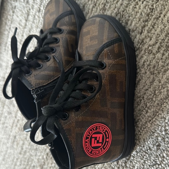 Fendi Kids Brown and Black Sneakers - Picture 3 of 4